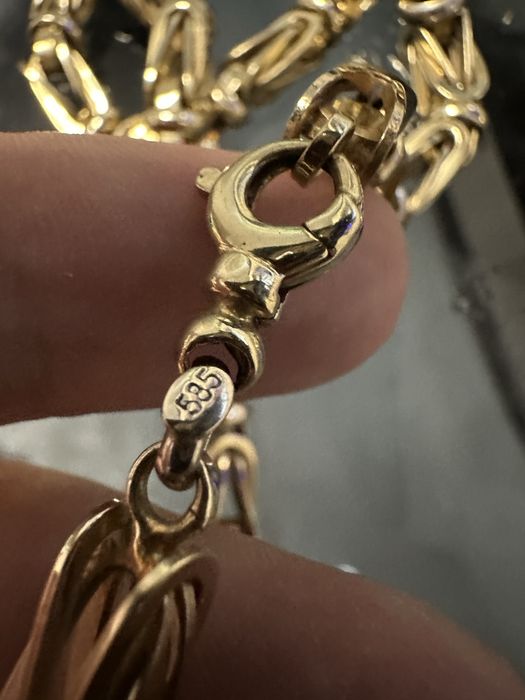 Lant Aur 14k model bizantin cu medalion globul pamantesc