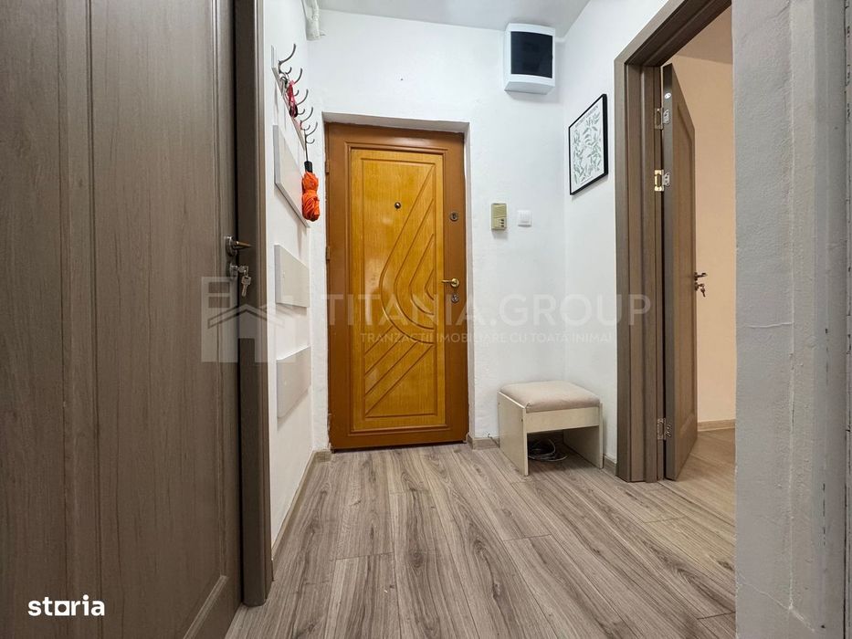 Garsonieră decomandată 38mp, renovată integral, lift nou,  Racadau