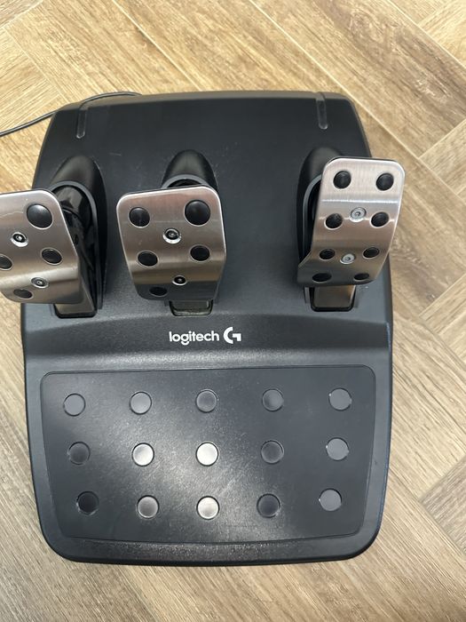 Продам руль logitech g 29