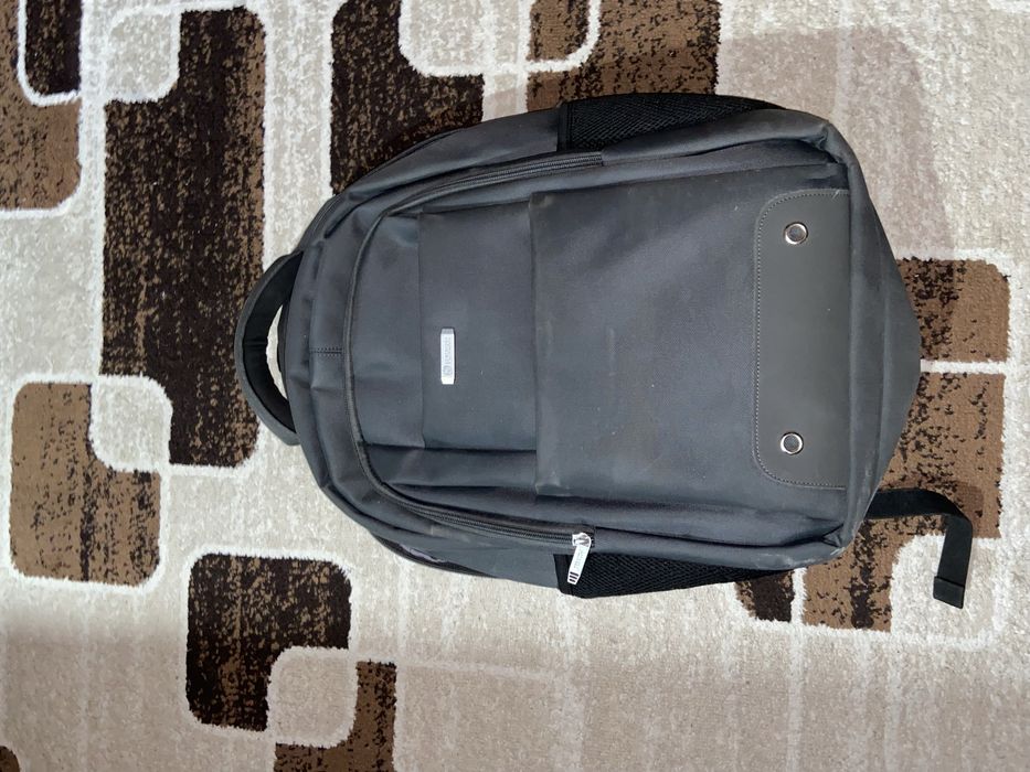 Продам рюкзак ..