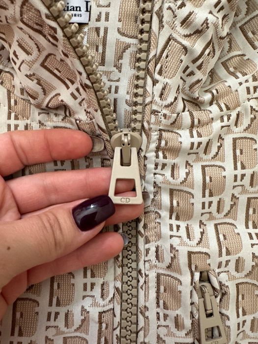 Двойка Cristian Dior