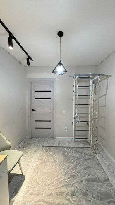 Продам 3 ком.квартиру на КЖБИ