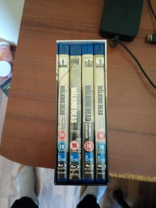 The Walking Dead complete 4 season Blu-ray