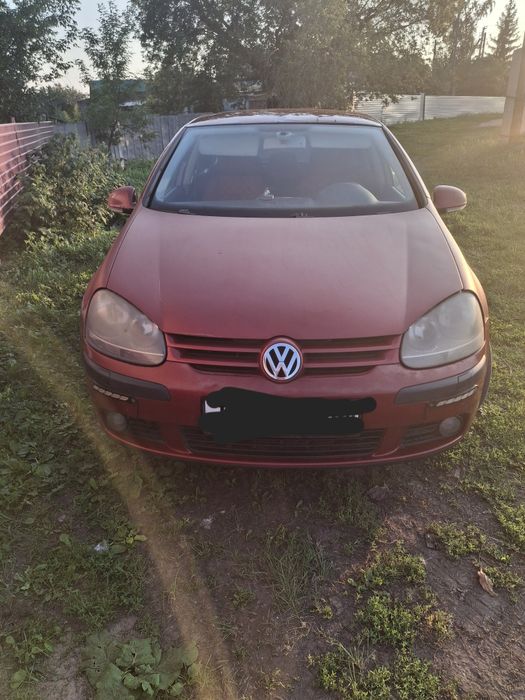 Продам гольф 5 2004 года на автомате