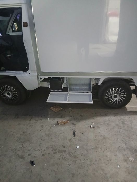 Avto tent ustanofka