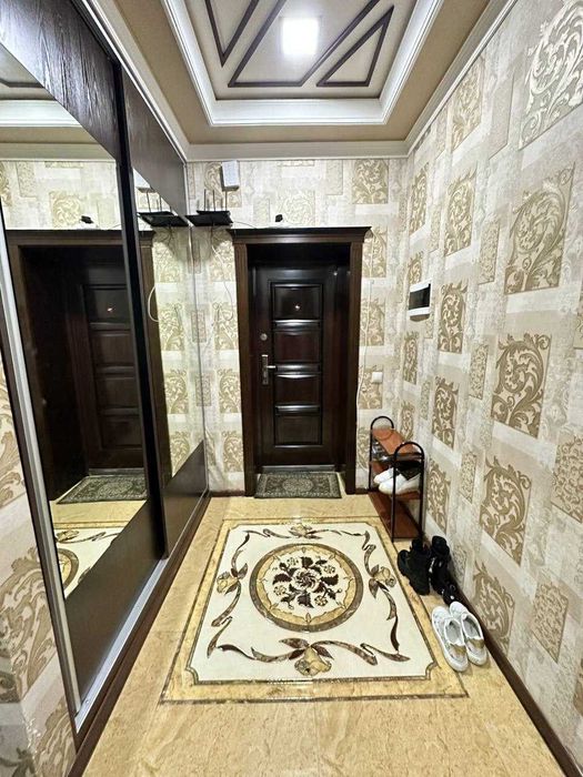 *Сдаётся  Квартира на  ЖК  Замок счастья  на Юнусабаде 17 кв.