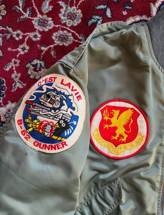 The Real McCoy's бомбер