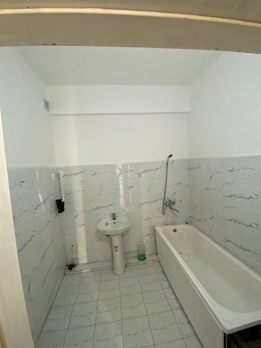 Nurafshon Palace da 2 xonali uy sotiladi.