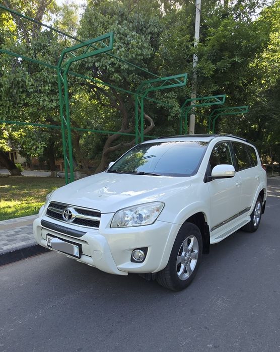 Toyota RAV 4 SUV 4х4