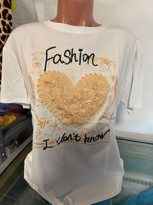 Tricouri damă ,noi  S-M,L-XL
