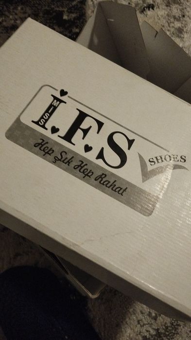 Qishki ayollar etigi