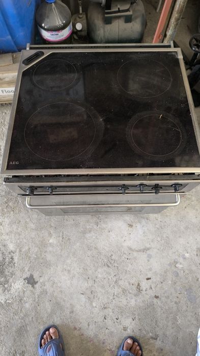 AEG competence 5050E Фурна с плот за части или цяла.