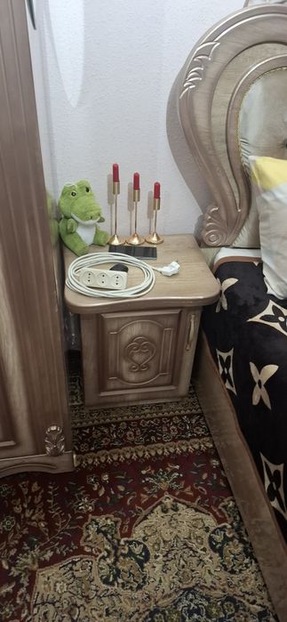 Спальный гарнитур сотилади