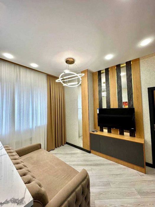 Продажа Шикарной квартиры в Новостройке на Глинка 8-род.дом  А-03