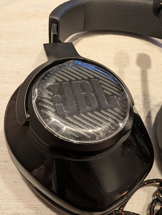 Casti JBL cu microfon