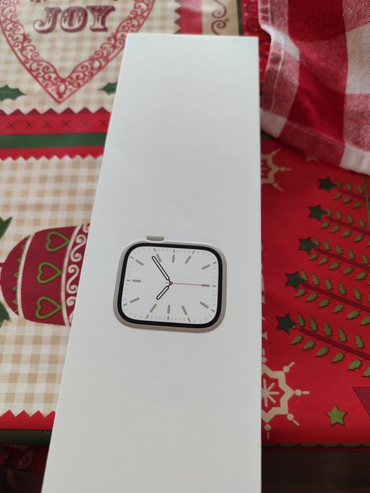 Продам Apple Watch Series 7