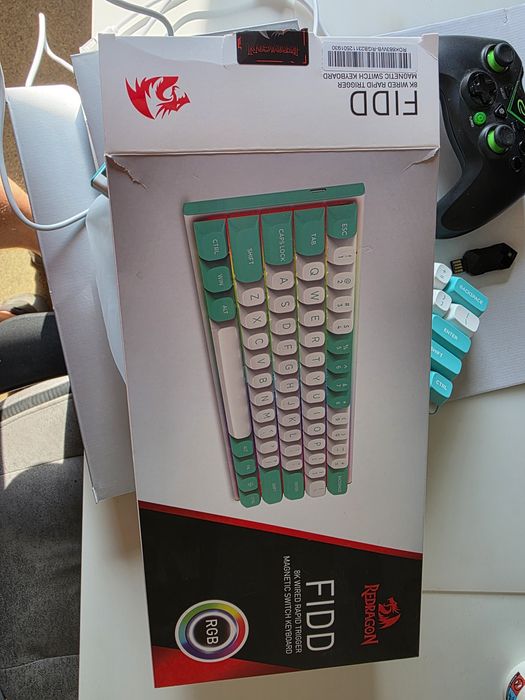 Tastatura Red Dragon K638WB RGB