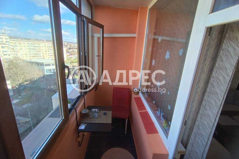 Продава се Тристаен апартамент в Разград, Бели Лом - 80 кв.м за 880 €/кв.м - Снимка #11