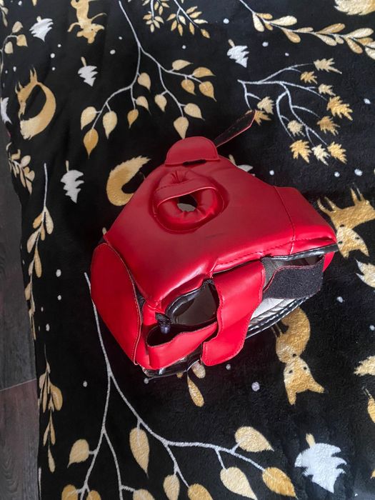 Продам шлем Green Heel  размер м для бокса