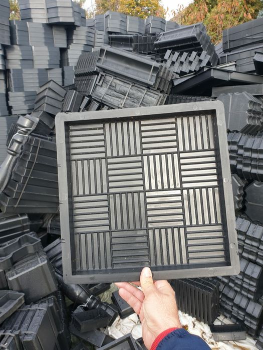 oferta matrite pavaj si forme pavele beton din polipropilena