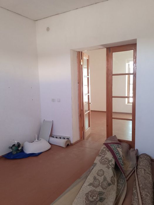 Uy sotiladi sutigi 3.36 yer maydoni 7 -14