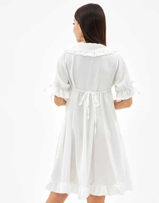 Платье красивое белое зеленое