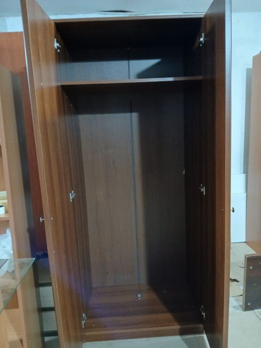 Продам новые шкафы. Недорого.