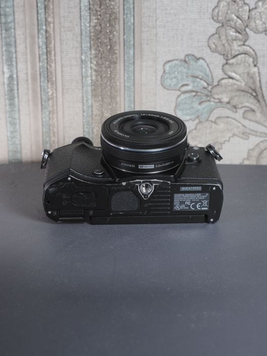 Olympus OM-D E-M5 Mark II