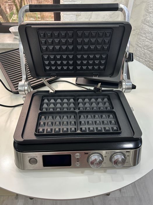 Продам электрогриль Делонги