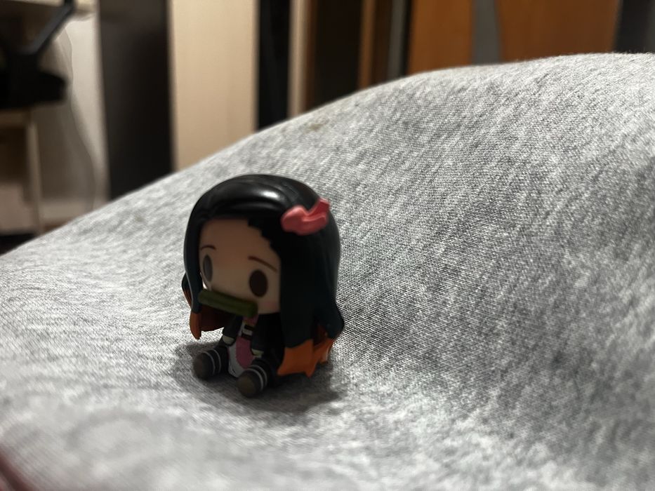 продам фигурку незуко