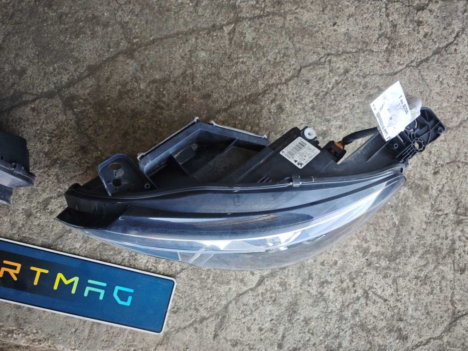 Фарове Full led Peugeot 308 gt Line 1 ляв десен фар Пежо 308 ГТ
