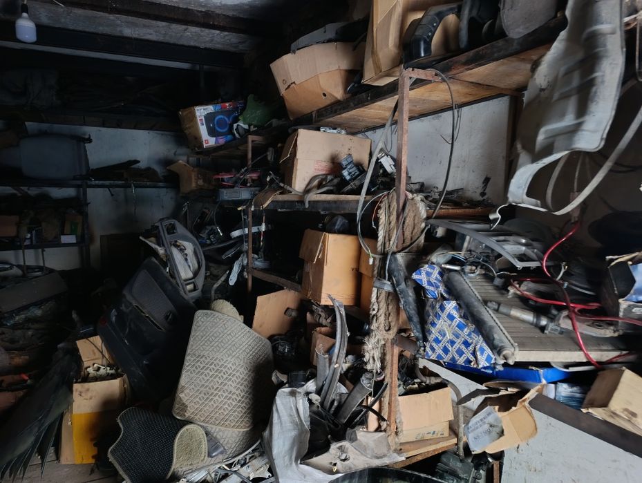 Продам гараж в го"Автомобилист"