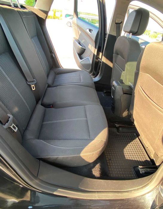 Opel Astra j Sports Tourer