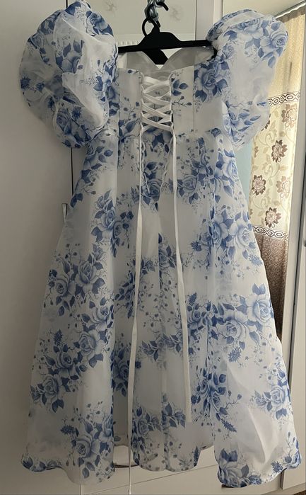 Продам нарядное платье