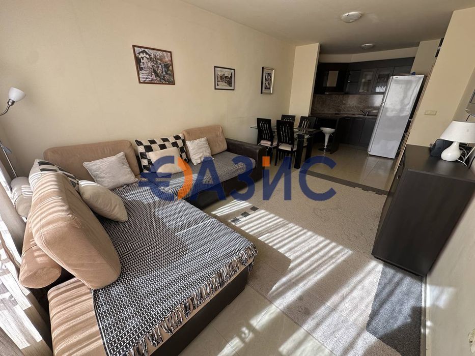 Продава се Двустаен апартамент в к.к. Слънчев бряг - 64 кв.м за 693 €/кв.м - Снимка #10