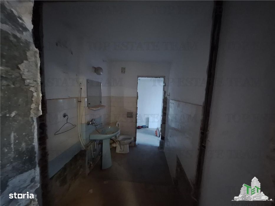 Apartament 3 cam. - Bloc Turn - vanzare - Braila