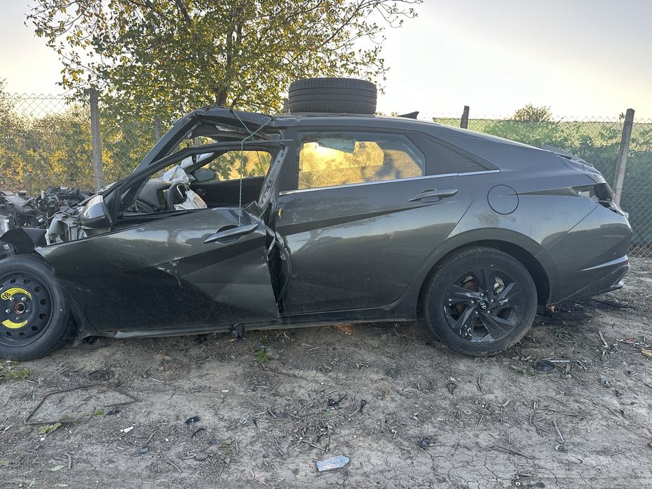 Aripa spate motor 1.6 cutie viteze etrier punte geam Hyundai elantra