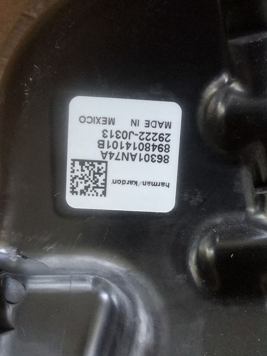 Оригинален събуфер Harman Kardon от Subaru Outback