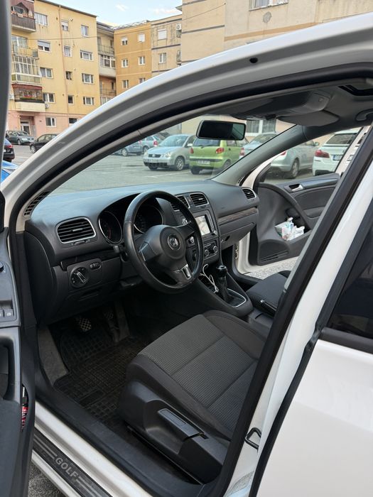 VOLKSWAGEN Golf 2011 — imagine 5