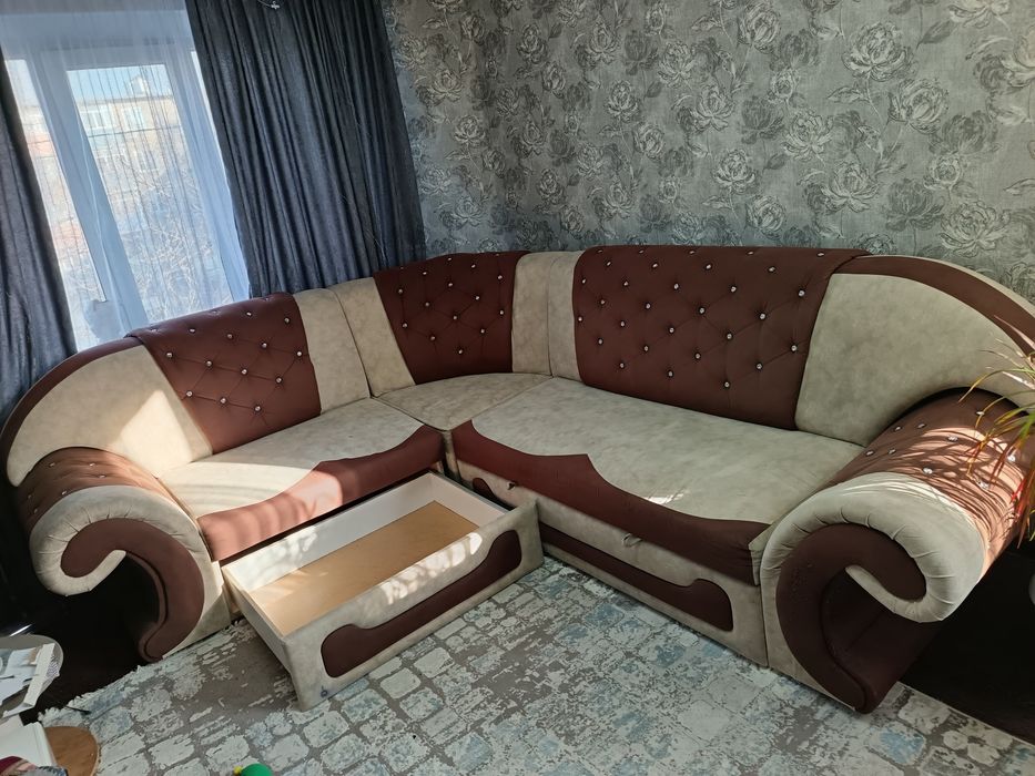 Угловой диван раскладной