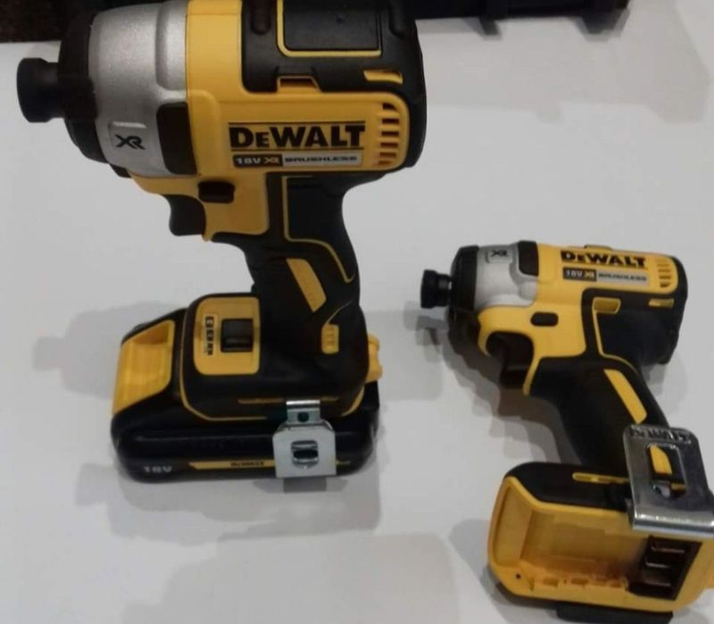 Импакт Безчетков Ударен Dewalt DCF887N/18V