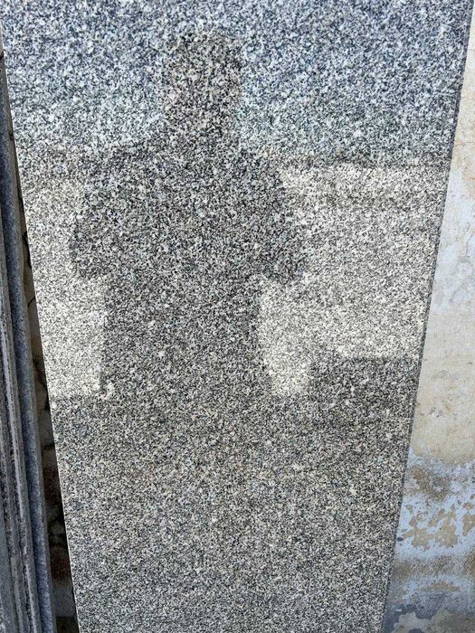 Гранит "Дарк" (Сувлик) от производителя
