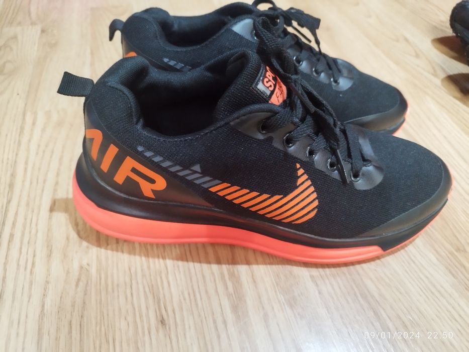 Кроссовки   Nike