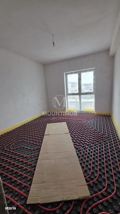 Casă tip Triplex 130 mp/utili, teren 270 mp,str. Lânii, Bartolomeu