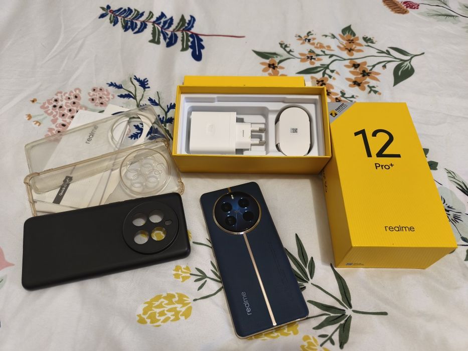 V/S Realme 12 pro plus 5G 256/8 în garanție eMag martie 2027