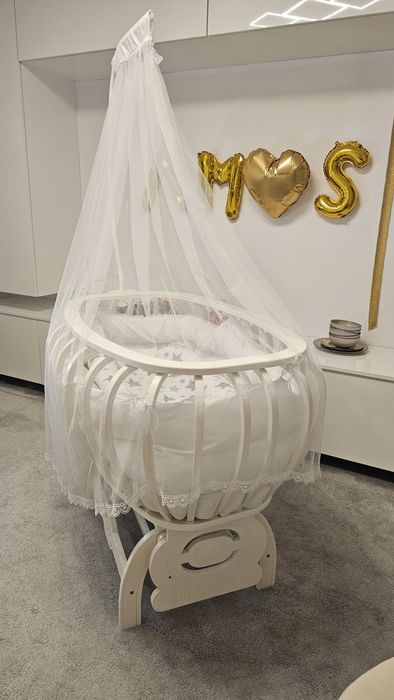 Patut bebe cu baby nest cadou