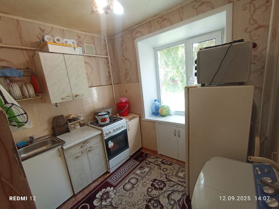 Срочно продам 2х комнатную  квартиру