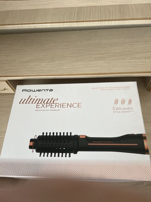 Фен электрический “ROWENTA”