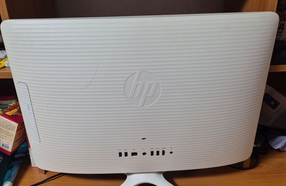 Продам моноблок HP All in one 22-b006ur