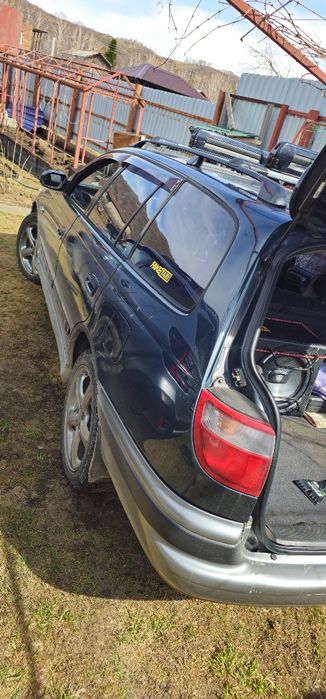 Продам Тойета Калдина